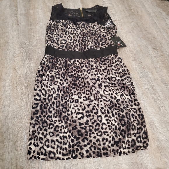 NWT G.M. Madonna and Co. Black and Grey Lace Leopard Patterned Dress Size Small - Picture 1 of 5